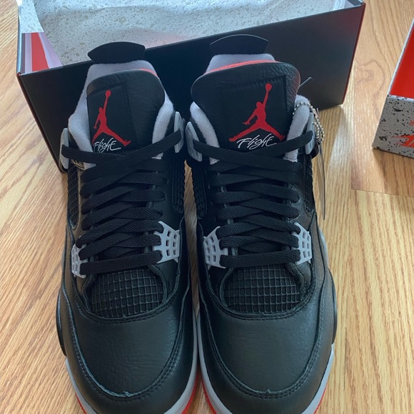Jordan Other - Air Jordan bred 4s